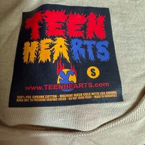 New Small Teen Hearts Graphic Tee